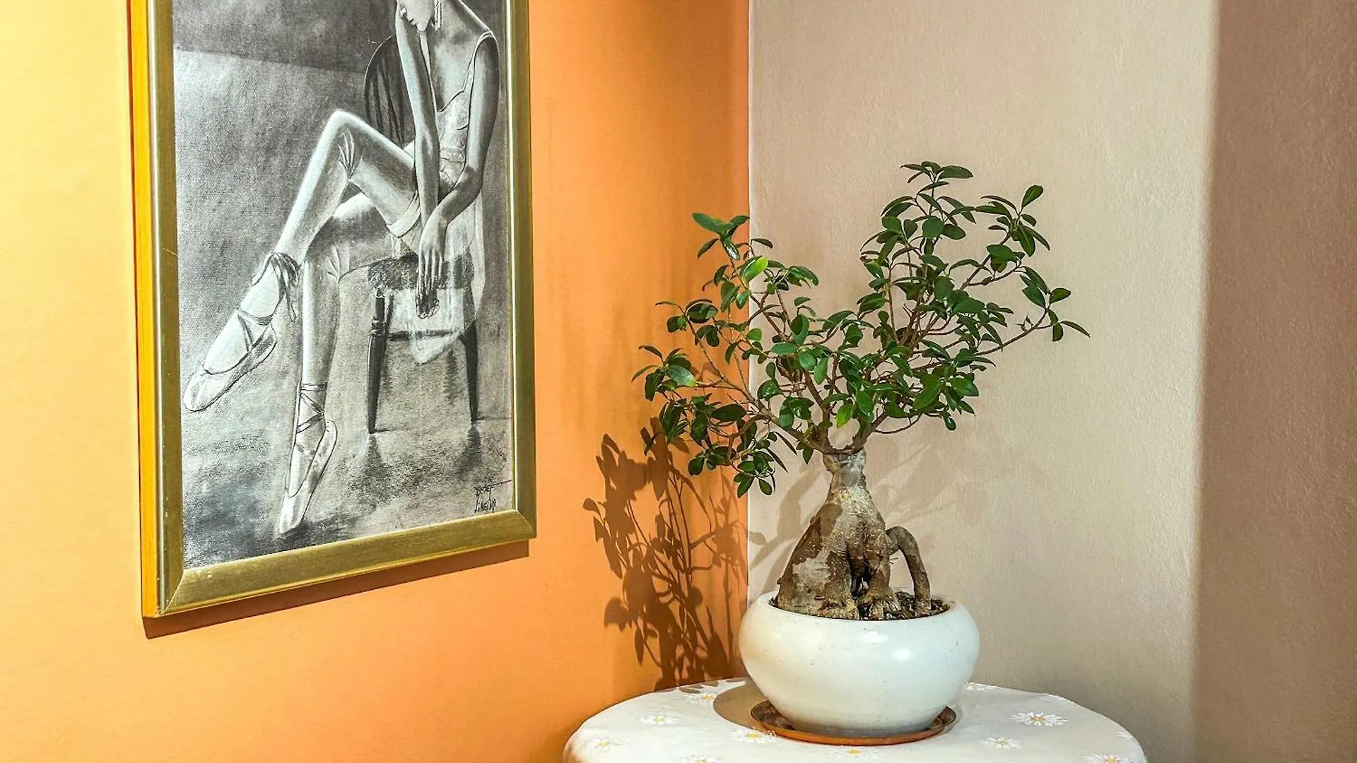 Apartment With A Terrace 1320 Durrës